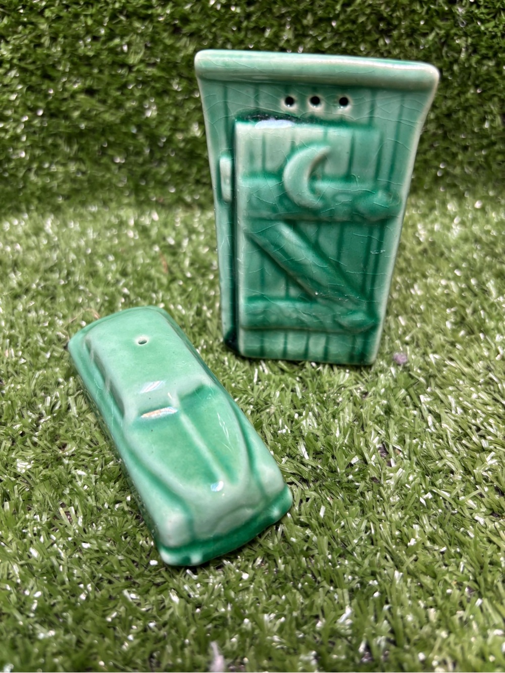 Retro Ceramic Car and Outhouse Salt & Pepper Shakers - Green